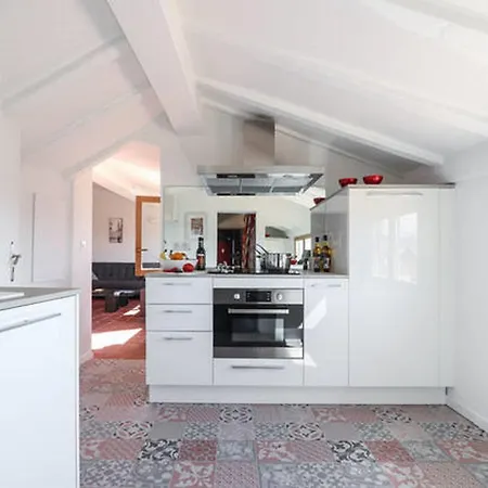 Appartamento Le Gilly 6 - F3 Exceptionnel, Vue Mer, Moderne, Climatisation, Vieux-nice Nizza